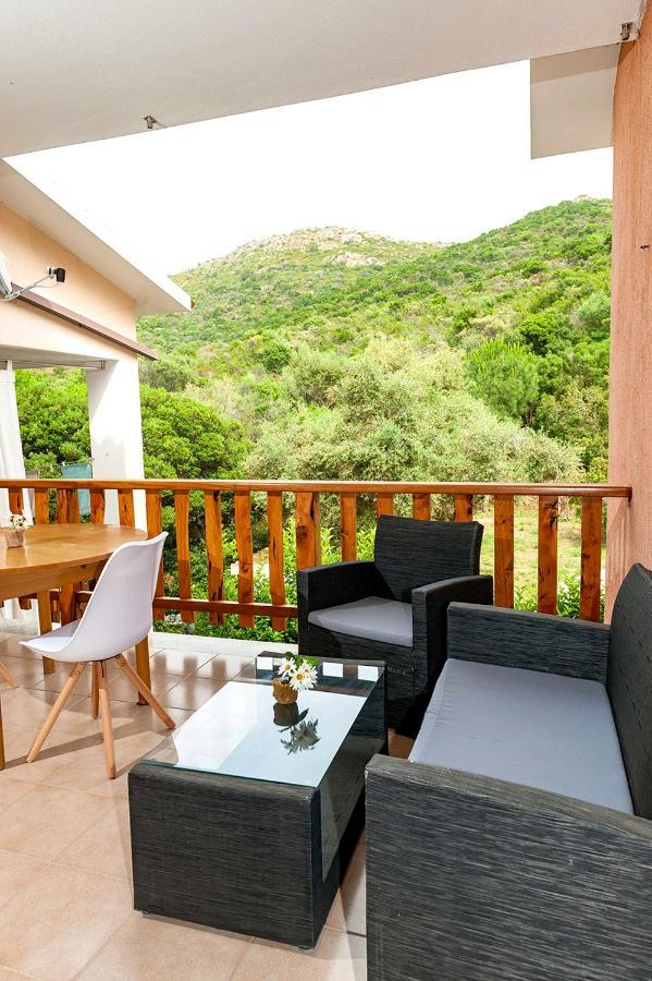 B&B Lu Lioni San Teodoro  Exterior foto