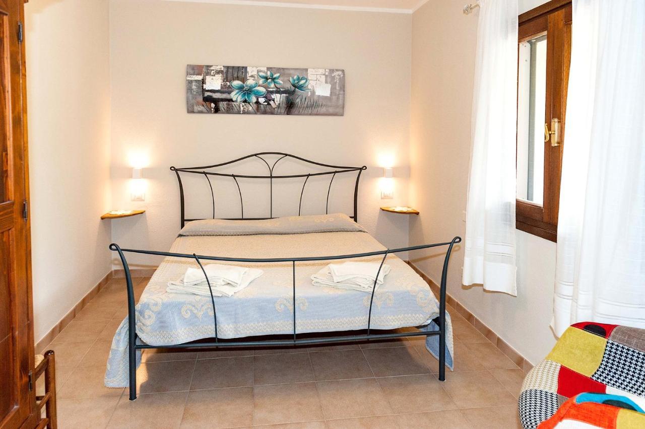 B&B Lu Lioni San Teodoro  Exterior foto