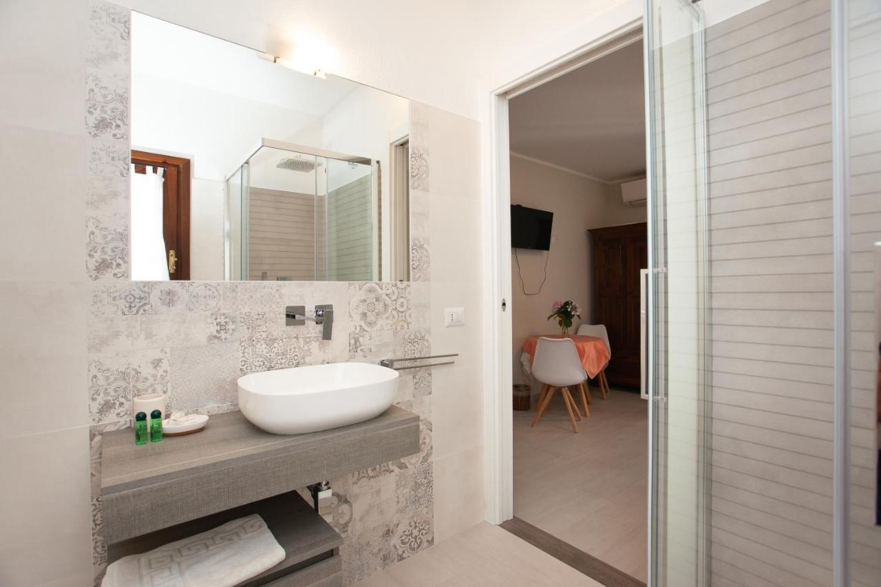 B&B Lu Lioni San Teodoro  Exterior foto