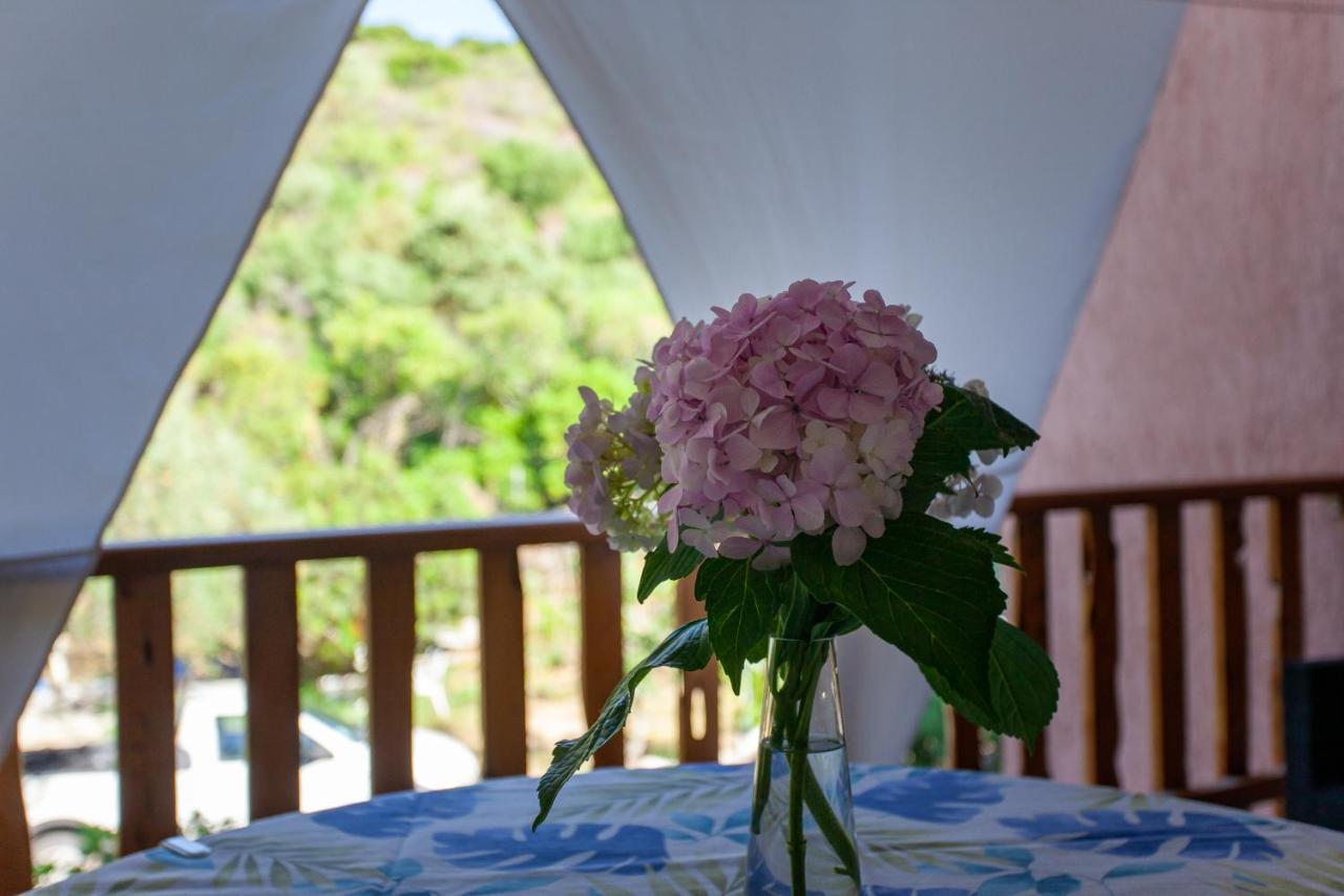 B&B Lu Lioni San Teodoro  Exterior foto